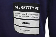 Load image into Gallery viewer, 未使用 Maison Margiela メゾンマルジェラ STEREOTYPE T Shirt ステリオタイプ Tシャツ ネイビー 52 S50GC0538 中古 4c074659