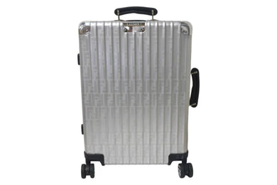 RIMOWA リモワ × FENDI フェンディ キャリーケース スーツケース 7VV133 A5F6 F13DL ズッカ柄 アルミニウム シルバー 美品 中古 4c074714
