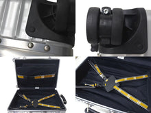Load image into Gallery viewer, RIMOWA リモワ × FENDI フェンディ キャリーケース スーツケース 7VV133 A5F6 F13DL ズッカ柄 アルミニウム シルバー 美品 中古 4c074714