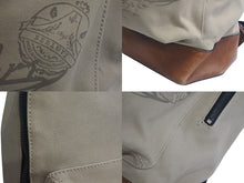 Load image into Gallery viewer, Berluti ベルルッティ カリグラフィ バックパック リュック G0118 ベージュ ブラック ブラウン コットンキャンバス レザー 美品 中古 4c074719