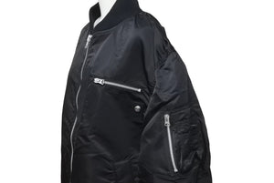 極美品 sacai サカイ MA-1 ジャケット 21-02523M サイズ3 ブラック ナイロン 切り返しデザイン 21SS 中古 4c074758 