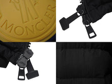 Load image into Gallery viewer, MONCLER x OFF WHITE モンクレール オフホワイト 17AW DINARD GIUBBOTTO ビッグラバー ロゴ ジップアップ ダウンジャケット 美品 中古 4c074766