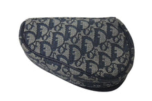Load image into Gallery viewer, CHRISTIAN DIOR クリスチャンディオール トロッター ポーチ キャンバス レザー メタル ネイビー ゴールド金具 美品 中古 4c074769