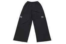 Load image into Gallery viewer, BALENCIAGA x Under Armour バレンシアガ x アンダーアーマー ワイドスウェットパンツ ブラック コットン XS 809709 中古 4c074783