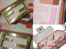 Load image into Gallery viewer, 極美品 FENDI フェンディ ミニバゲット スモール ショルダーバッグ 8BS017 ズッカ柄 マルチカラー キャンバス レザー ゴールド金具 中古 4c074818