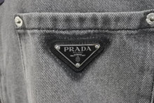 画像をギャラリービューアに読み込む, 以前同様 PRADA プラダ 23AW ジップアップ デニムジャケット GEC086 グレー トライアングル コットン シルバー金具 サイズXL 中古ロゴ 4c074887 