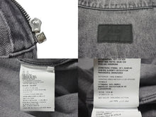 画像をギャラリービューアに読み込む, 以前同様 PRADA プラダ 23AW ジップアップ デニムジャケット GEC086 グレー トライアングル コットン シルバー金具 サイズXL 中古ロゴ 4c074887 
