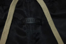 Load image into Gallery viewer, 極美品 FEAR OF GOD フィアオブゴッド ナイロンパンツ ボトムス イタリア製 ポリアミド コットン ブラック サイズM 中古 4c074961
