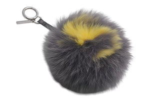 極美品 FENDI フェンディ ファー イニシャル ポンポンチャーム キーホルダー バッグチャーム シルバー金具 S 中古 4c074985