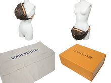 Load image into Gallery viewer, 極美品 LOUIS VUITTON ルイヴィトン ボディバッグ M43644 バムバッグ ブラウン モノグラムキャンバス 中古 4c075066