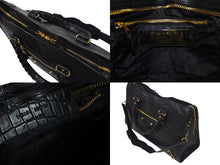 Load image into Gallery viewer, BALENCIAGA バレンシアガ City ザシティ ショルダーバッグ ハンドバッグ クロコ型押し レザー 143254 ブラック 美品 中古 4c075068