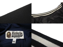 Load image into Gallery viewer, A BATHING APE アベイシングエイプ ベイプロゴ リバーシブルジャケット 2XL 001GD1201001H 黒 ネイビー 美品 中古 4c075103