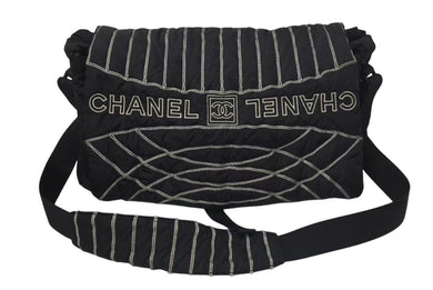 極美品 CHANEL シャネル スポーツライン ココマーク ロゴ刺繍 ナイロン ショルダーバッグ メッセンジャーバッグ A32807 10番台 中古 4c075112