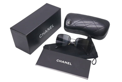 CHANEL シャネル サングラス 4087 c.101/88 サイズ59□17 130 ココマーク スクエア イタリア製 ブラック 美品 中古 4c075119