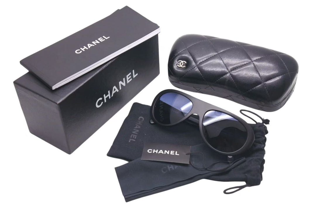 新品同様 CHANEL シャネル サングラス 5018 c.555/91 サイズ57□17 135 ココマーク ブラック プラスチック イタリア製 中古 4c075121