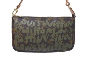 LOUIS VUITTON ルイヴィトン ポシェットアクセソワールモノグラムグラフィティ M92191 ハンドバッグ カーキ 美品 中古 4c075132