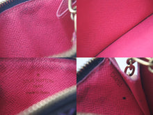 Load image into Gallery viewer, LOUIS VUITTON ルイヴィトン ポシェット クレ コインケース M93735 モノグラム マルチカラー PVC レザー ゴールド金具 美品 中古 4c075148