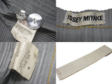 Load image into Gallery viewer, 極美品 ISSEY MIYAKE イッセイミヤケ プリーツ ジャケット JG31160 ポリエステル コットン モスグリーン イエロー M 中古 4c075150