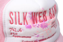 Load image into Gallery viewer, 極美品 Sp5der スパイダー SilkWebBankTrucker シルク ウェブ トラッカー キャップ 帽子 FW24 8E96854A コットン 中古 4c075159