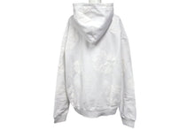 Load image into Gallery viewer, 新品未使用 DENIM TEARS デニムティアーズ MONO ALL OVER WREATH パーカー 95B700A0 サイズXL 24SS ホワイト 総柄 中古 4c075167