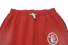 Load image into Gallery viewer, 新品未使用 HELLSTAR ヘルスター スポーツ スウェットパンツ E1A38A84 サイズXL レッド フレイムパターン ウォッシュド加工 中古 4c075185