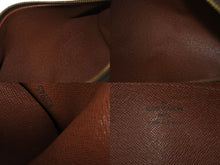 Load image into Gallery viewer, 極美品 LOUIS VUITTON ルイヴィトン パピヨン26 ハンドバッグ M51366 モノグラム ブラウン ゴールド金具 中古 4c075211