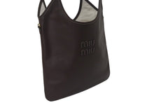 Load image into Gallery viewer, 新品未使用 MIUMIU ミュウミュウ IVY アイビー トートバッグ 5BG231 ブラウン レザー ゴールド金具 中古 4c075239