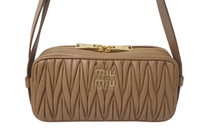極美品 MIUMIU ミュウミュウ マトラッセ キルティング ショルダーバッグ 5BC158 レザー ブラウン ゴールド金具 中古 4c075241