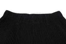 Load image into Gallery viewer, 新品同様 ISSEY MIYAKE イッセイミヤケ オムプリッセ プリーツパンツ HP55JF150 ポリエステル ブラック サイズ1 中古 4c075248