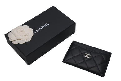 CHANEL シャネル ラムスキン タイムクラシック マトラッセ カードケース ブラック ランダム 美品 中古 4c075252