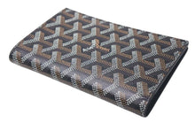 Load image into Gallery viewer, 新品未使用 GOYARD ゴヤール パスケース パスポートケース グルネル PVCコーティングキャンバス ブラック 中古 4c075253