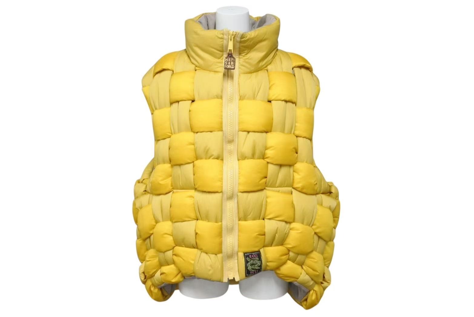 キャピタル　ベスト CURVE STITCH NYLON VEST 25SS―L2