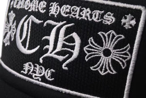極美品 CHROME HEARTS クロムハーツトラッカーキャップ ニューヨーク CHロゴ刺繍 クロスボール シルバー 925 ブラック 中古 4c075270