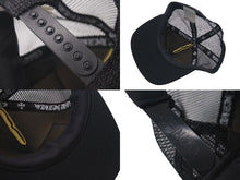 Load image into Gallery viewer, 極美品 CHROME HEARTS クロムハーツトラッカーキャップ ニューヨーク CHロゴ刺繍 クロスボール シルバー 925 ブラック 中古 4c075270