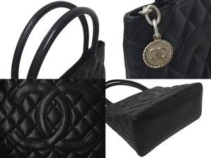 新品同様 CHANEL シャネル 復刻トートバッグ ハンドバッグ ６番台 キャビアスキン ブラック ココマーク ロゴ 鞄 シルバー金具 中古 4c075291