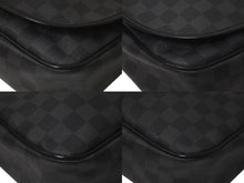 Load image into Gallery viewer, LOUIS VUITTON ルイヴィトン ダニエルMM ショルダーバッグ N58029 ダミエグラフィット ブラック シルバー金具 美品 中古 4c075298