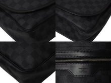 Load image into Gallery viewer, LOUIS VUITTON ルイヴィトン ダニエルMM ショルダーバッグ N58029 ダミエグラフィット ブラック シルバー金具 美品 中古 4c075299