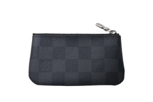 Load image into Gallery viewer, 極美品 LOUIS VUITTON ルイヴィトン ポシェット クレ コインケース N60155 ダミエ グラフィット ブラック 中古 4c075300