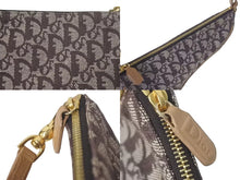 Load image into Gallery viewer, Christian Dior クリスチャンディオール トロッター サドルバッグ ワンショルダーバッグ サドルポーチ MC1012 ブラウン 美品 中古 4c075372