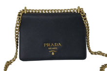 Load image into Gallery viewer, 極美品 PRADA プラダ サフィアーノ チェーンショルダーバッグ 1BD133 ブラック レザー ゴールド金具 中古 4c075375