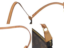 Load image into Gallery viewer, LOUIS VUITTON ルイヴィトン ポシェット アクセソワール アクセサリーポーチ M51980 モノグラム PVC レザー 美品 中古 4c075382