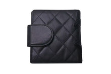 Load image into Gallery viewer, CHANEL シャネル カンボンライン 二つ折財布 10番台 ブラック ピンク ラムスキン A26720 美品 中古 4c075407