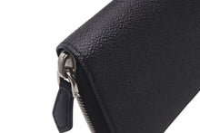 Load image into Gallery viewer, Givenchy ジバンシー 長財布 ロットワイラー 長財布 ブラック レザー シルバー金具 美品 中古 4c075413