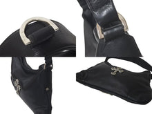 Load image into Gallery viewer, CHROME HEARTS クロムハーツ グーチバッグ フィリグリークロス スモール ワンショルダーバッグ シルバー 925 レザー 美品 中古 4c075418