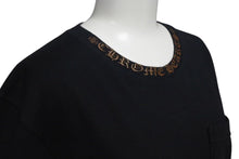 Load image into Gallery viewer, CHROME HEARTS クロムハーツ 半袖Ｔシャツ 前ポケット ロゴプリント ブラック ブラウン コットン 美品 中古 4c075419
