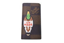 Load image into Gallery viewer, 新品未使用 LOUIS VUITTON × NIGO ルイヴィトン ニゴ ダミエ ジャイアント ポルトフォイユ ブラザ 長財布 N60393 ブラウン 中古 4c075437