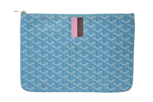Load image into Gallery viewer, GOYARD ゴヤール セナMM クラッチバッグ ブルー PVC レザー 美品 中古 4c075442