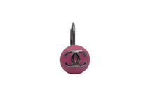 Load image into Gallery viewer, CHANEL シャネル ココマーク ピアス アクセサリー ボタン 03C刻印 メタル シルバー ピンク 美品 中古 4c075473