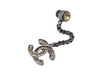 Load image into Gallery viewer, CHANEL シャネル ピアス 両耳 ココマーク ライトストーン イタリア製 06P メタル シルバー ブラック 美品 中古 4c075478