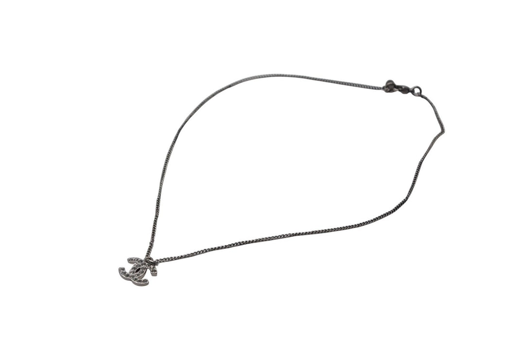 極美品 CHANEL シャネル ネックレス チョーカー ココマーク ラインストーン 08V メタル ラインストーン シルバー 美品 中古 4c075492